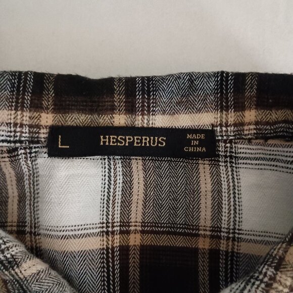 Hesperus Cropped Flannel Plaid Oversized Shirt Black Tan White Women’s Size L - Picture 6 of 16